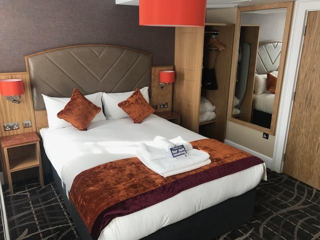 The Crown Hotel Wetherspoon Біґґлсуейд Екстер'єр фото