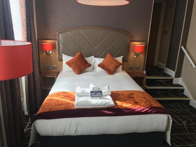 The Crown Hotel Wetherspoon Біґґлсуейд Екстер'єр фото